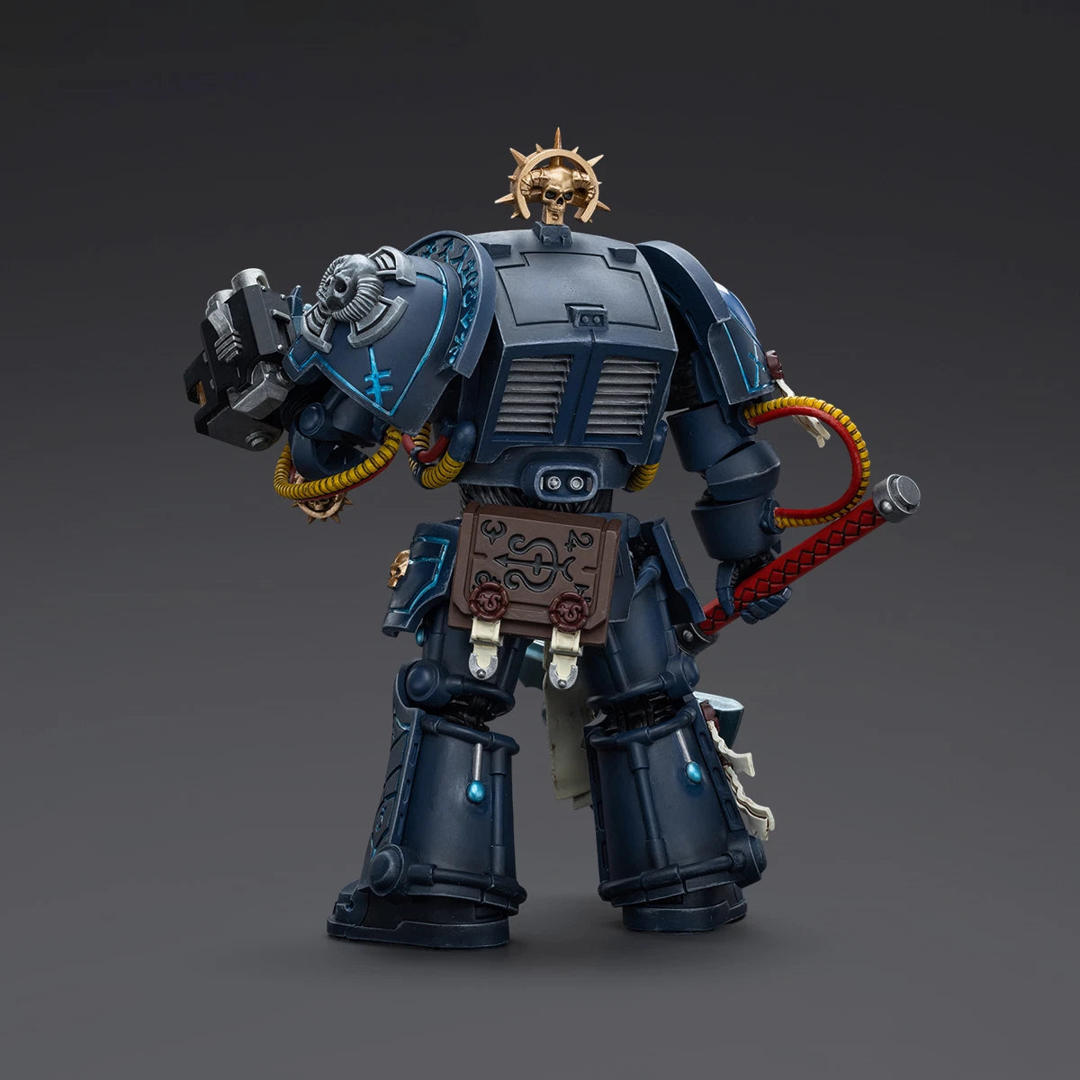 JOYTOY Warhammer 40K1/18 Ultramarines Librarian in Terminator Armour JT9794